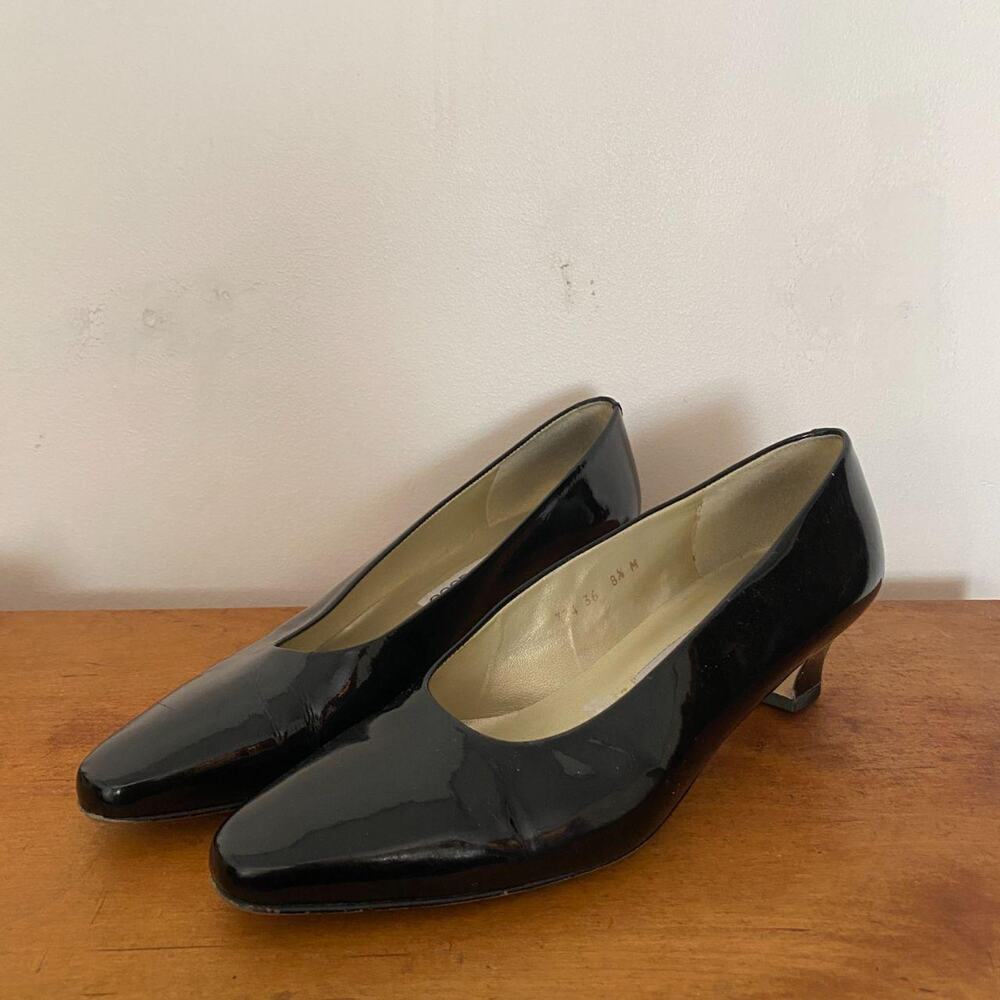 VTG Bandolino Patent Leather Kitten Heels Women's 8.5M